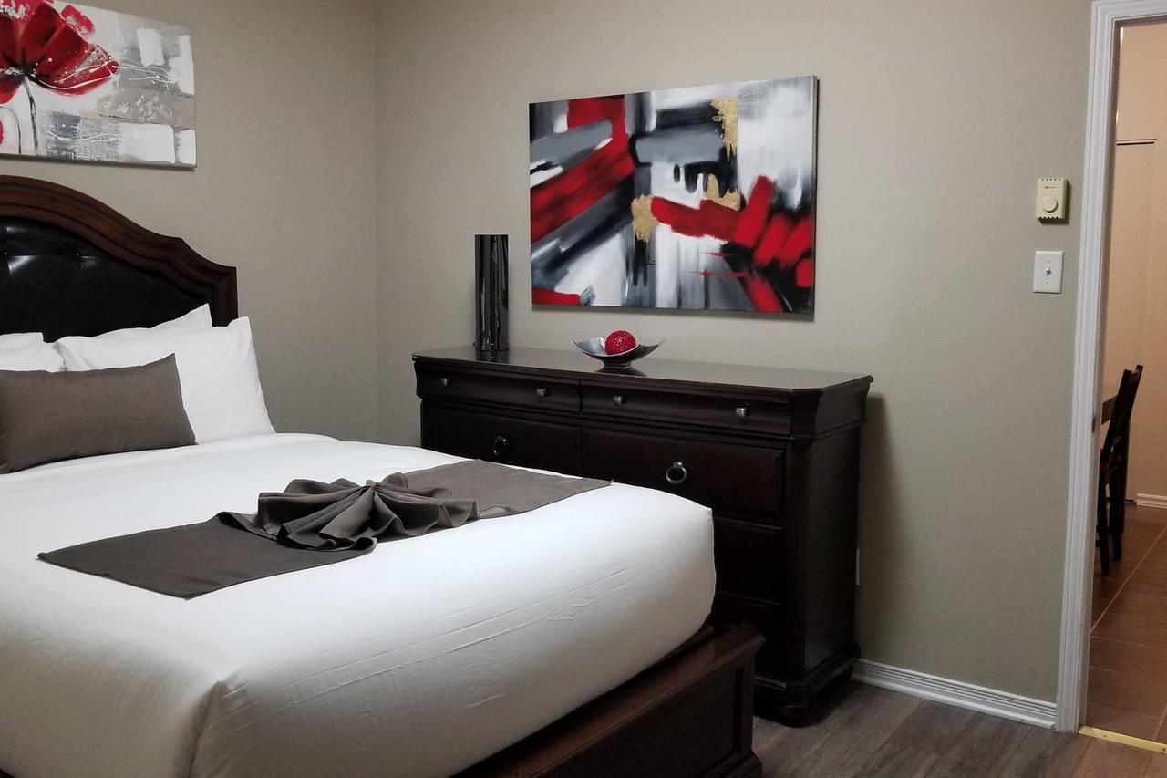 Sweet 2-Bedroom Penthouse Apartment By Amazing Property Rentals Gatineau Exteriér fotografie